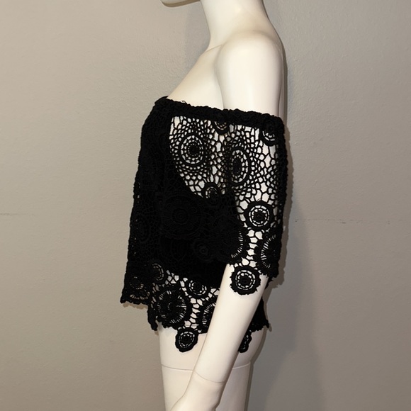 NIGHTCAP Free People *Carmen* black crochet boho off shoulder crop top 1 XS S - Picture 3 of 6